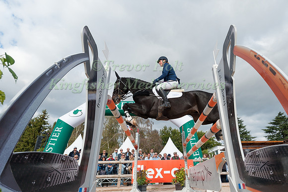 Emily PARKER  (GBR) AND HARELAW WIZARD