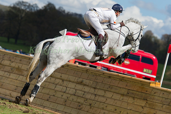 Harry Meade  riding Away Cruising