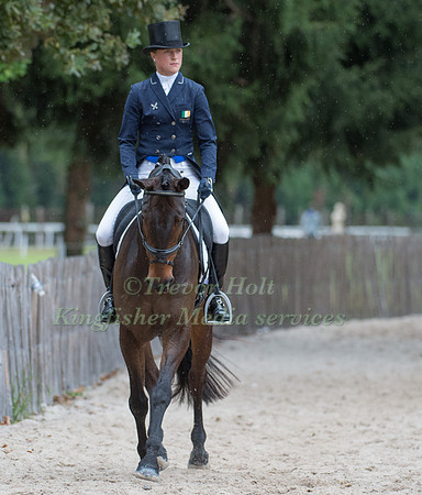 Camilla Speirs (IRL) and Portersize Just a Jiff