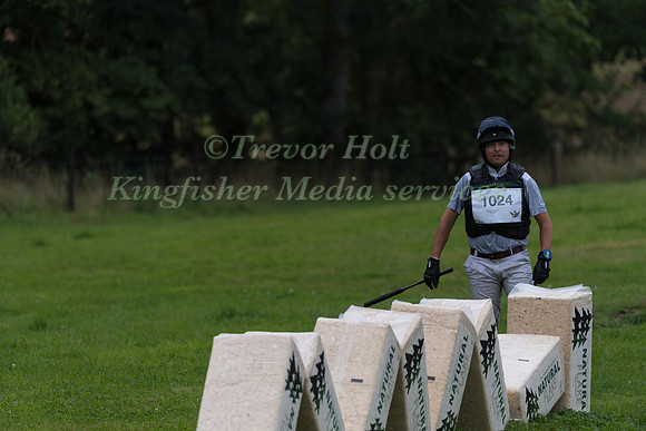 BEN HOBDAY RIDING  SHADOW SEAHORSE