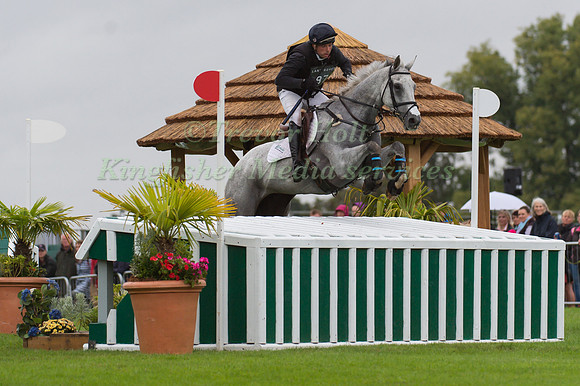 HARRY DZENIS (GBR) RIDING XAM