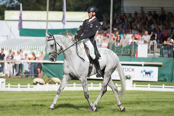 ANDREW NICHOLSON (NZL) AND SWALLOW SPRINGS