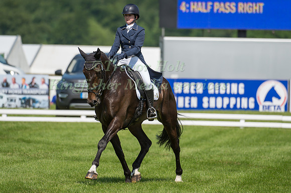 Charlotte Brear (GBR) riding Manor Missile