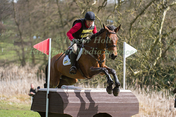 Andrew Heffernan riding Millthyme Corolla