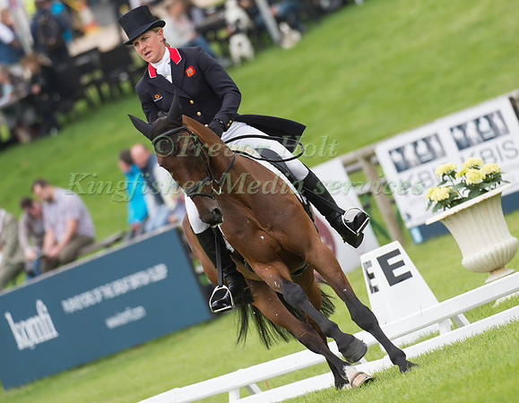 Kristina Cook (GBR) riding Calvino II