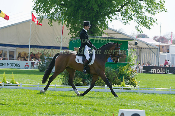 Harry Meade & Wild Lone