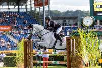 CAROLINE MARTIN (USA) AND ISLANDWOOD CAPTAIN JACK