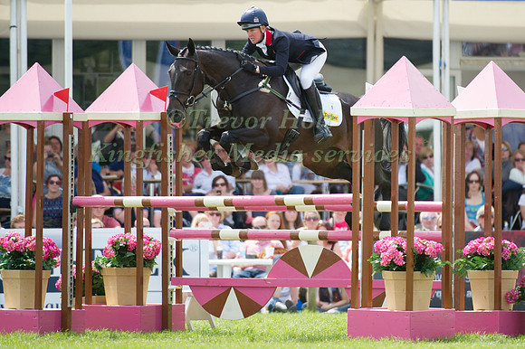 Nicola Wilson and Annie Clover