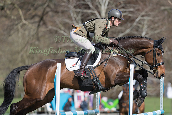 GIOVANNI UGOLOTTI  RIDING  CASH POINTS PROMISE