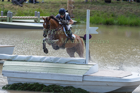 LAURA COLLETT (GBR) RIDING PAMERO 4