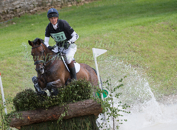 WILLIAM FOX-PITT (GBR) AND FERNHILL PIMMS