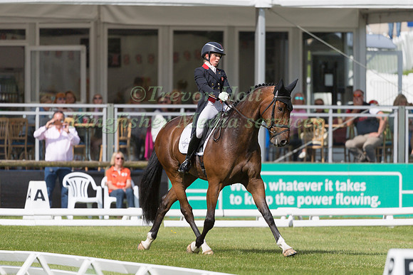 ROSALIND CANTER AND REHY ROYAL DIAMOND
