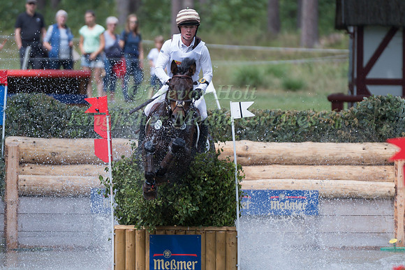 FELIX ETZEL (GER) AND BANDIT 436