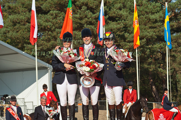 Kristina Cook , Piggy French  and Michael Jung