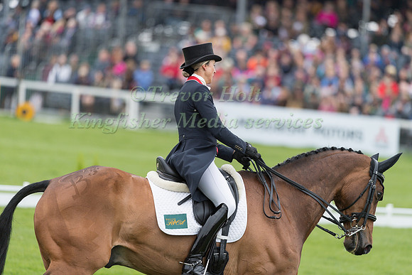 Sarah Bullimore (GBR) and  Reve du Rouet