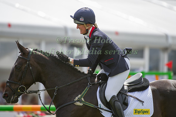 Nicola Wilson and Annie Clover