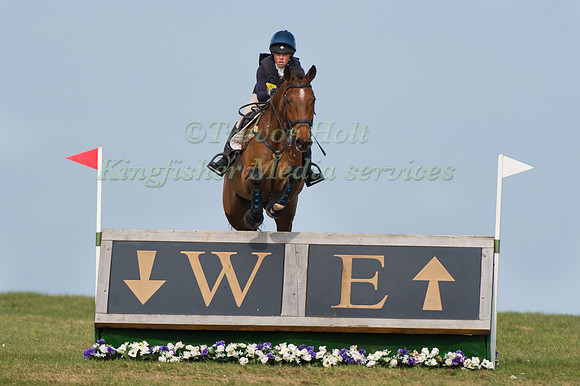 Rosalind Canter (GBR) riding No Excuse