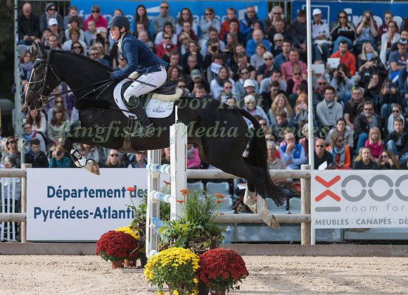 Emily PARKER  (GBR) AND HARELAW WIZARD