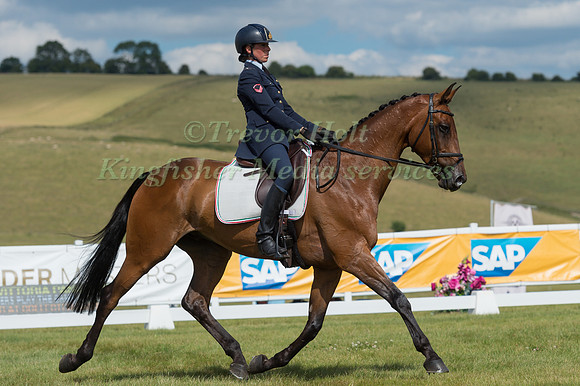 VITTORIA  PANIZZON (ITA) AND CHEQUERS PLAY THE GAME-2