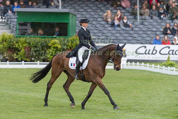 Clara Loiseau (FRA) and  Wont Wait