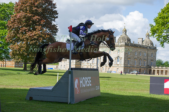 Esther  Taylor (GBR)  riding Lougherne Luke At Me