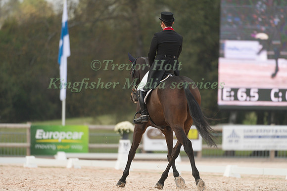 TOSHIYUKI TANAKA (JPN) AND KELECYN PIRATE