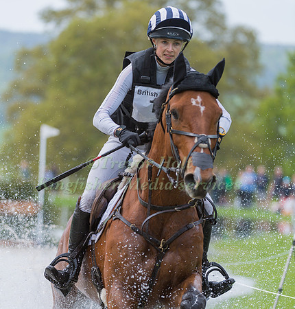 EDIE CAMPBELL RIDING  BRUNO FG