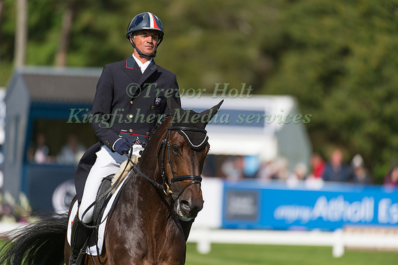 Karim Florent Laghoaug of France riding Entebbe De Hus