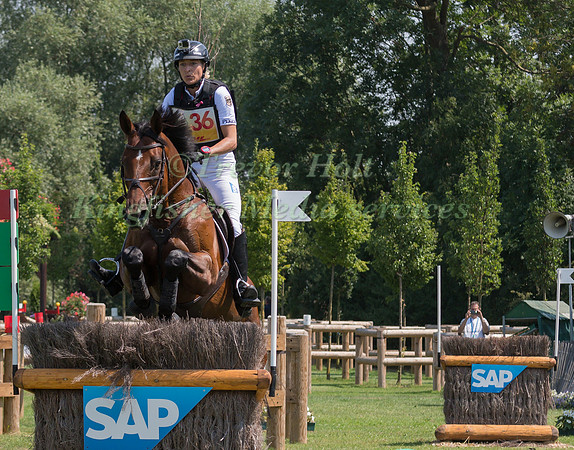 INGRID KLIMKE (GER) AND SAP HALE BOB OLD