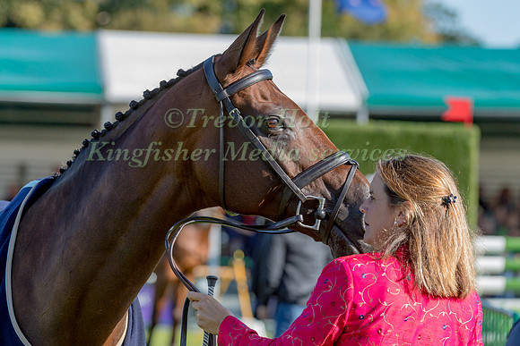 PIGGY FRENCH (GBR) AND VANIR KAMIRA