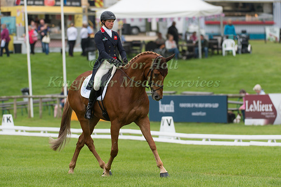Izzy Taylor (GBR) riding Briarlands Birdsong