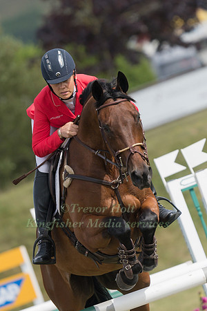 REBECCA  HOWARD (CAN) AND RIDDLE MASTER-2