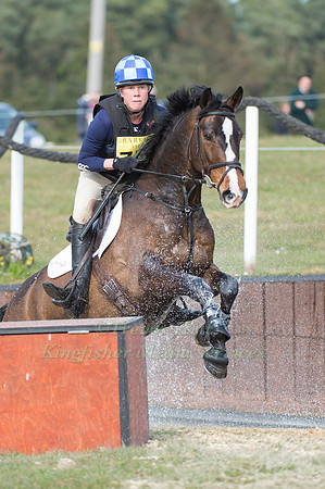 Sophie Miller  riding Heartbroken De Brion