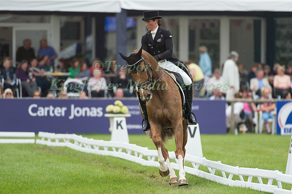Caroline  Powell (NZL) riding Onwards And Upwards