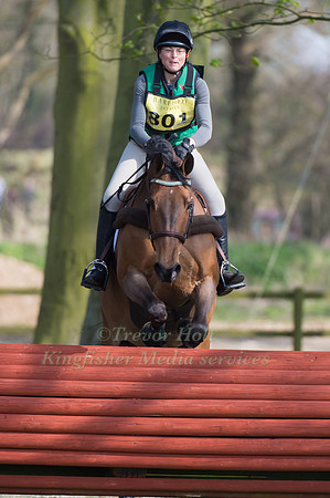 Jenny Levett  riding Ballymore Rich Cat