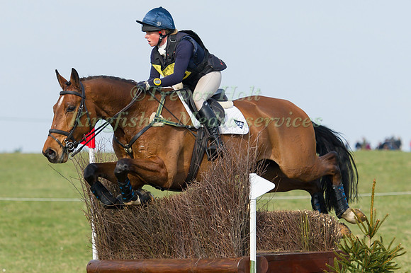 Rosalind Canter (GBR) riding No Excuse