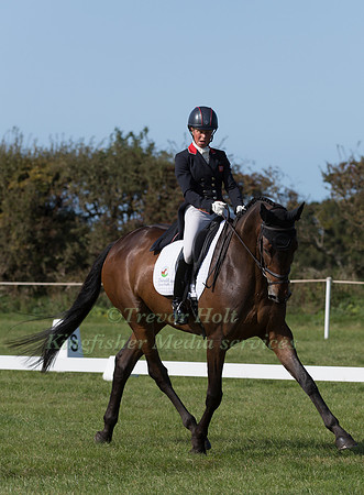 ROSALIND CANTER AND LORDSHIPS GRAFFALO