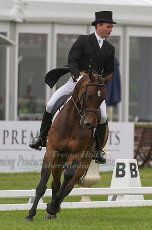 Andrew James (GBR) riding Cool Chica