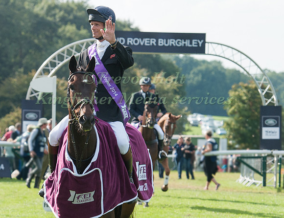 William Fox-Pitt winner of the FEI Classics 2014 enters the arena