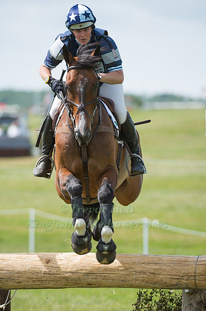 LUCY WIEGERSMA  RIDING  MR CHUNKY