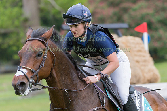 HOLLY WOODHEAD (GBR) AND SCUDERIA 1918 FUTURE
