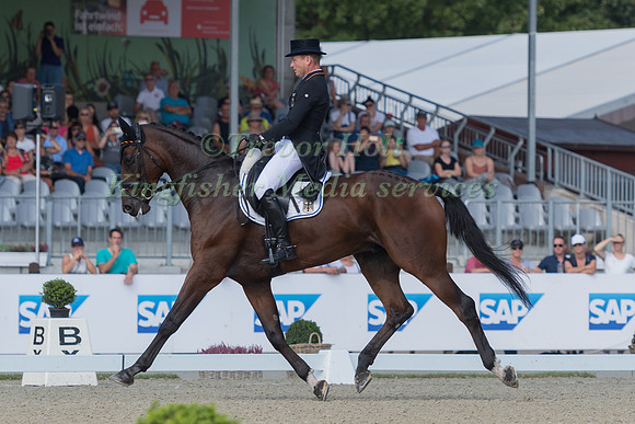 Michael Jung (GER) and fischerChipmunk FRH