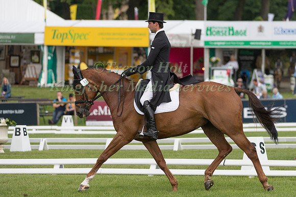 ARTHUR  DUFFORT (FRA) AND HERBST GOLDEN ECLIPSE TAKING PART IN THE DRESSAGE PHASE OF THE  CCI THREE STAR COMPETITION AT THE 2017 EQUI-TREK BRAMHAM INTERNATIONAL HORSE TRIALS