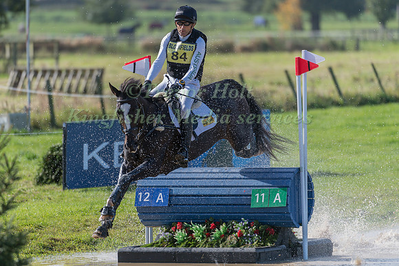 BILL  LEVETT (AUS) AND MIGHTY TARA