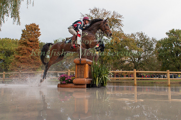 Francis Clement of France riding  Prestige Des Clotins
