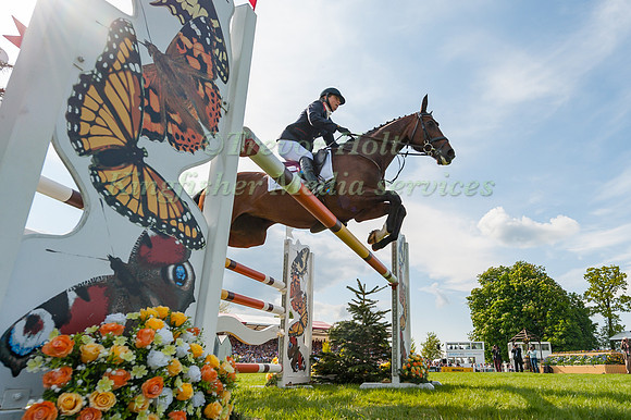 Piggy March (GBR) and Vanir Kamira