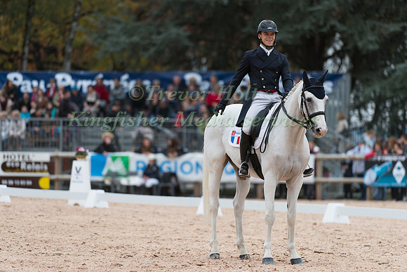 Camille Lejeune riding R'Du Temps Bliniere