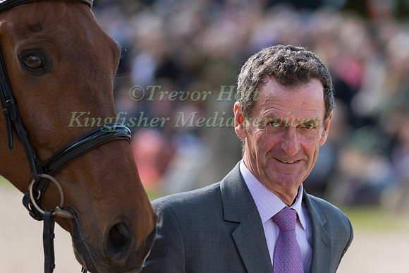 MARK TODD (NZL) AND  LEONIDAS II