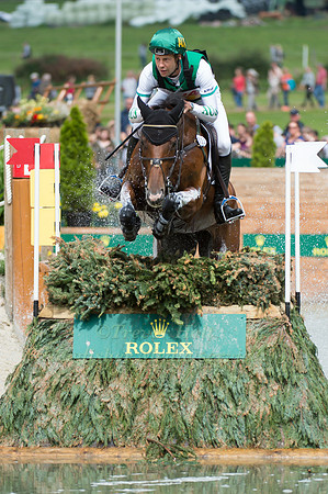 Christopher Burton (NZL) and Nobilis 18