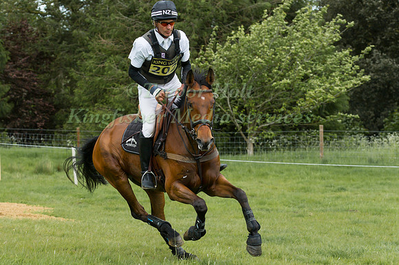Andrew  Nicholson (NZL) riding Byrnesgrove First Diamond